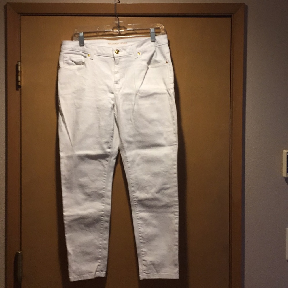 Women's jeans